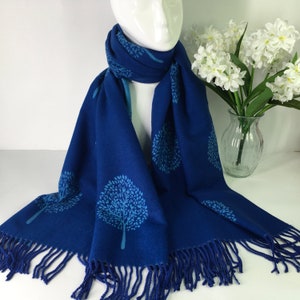 Stunning Reversible Two Toned Tree of Life Winter Scarf Suitable For All Ages