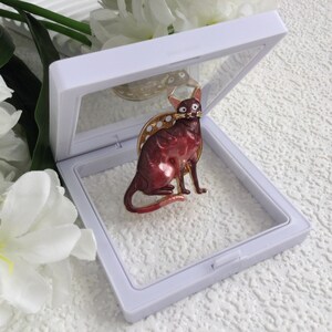 NEW Super Cute Kitty Brooch For Scarves Wraps Pashimnas, Suitable For Birthday, Wedding Red