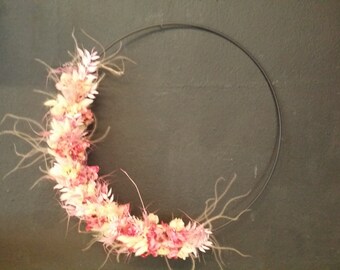 Dried flower loop in pink/pink/white