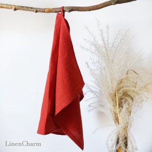 Linen tea towel. Kitchen towel in red brick color. Our linen towels have a loop, so you can hang it in any convenient place. Linen is a strong and durable fabric that can withstand repeated use and washing.