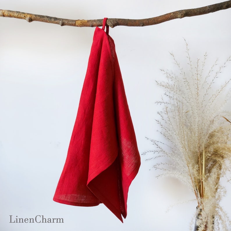 Red kitchen towel. Red kitchen towels bulk. The combination of red and linen can create a stylish and modern look, especially when paired with other complementary colors and textures.