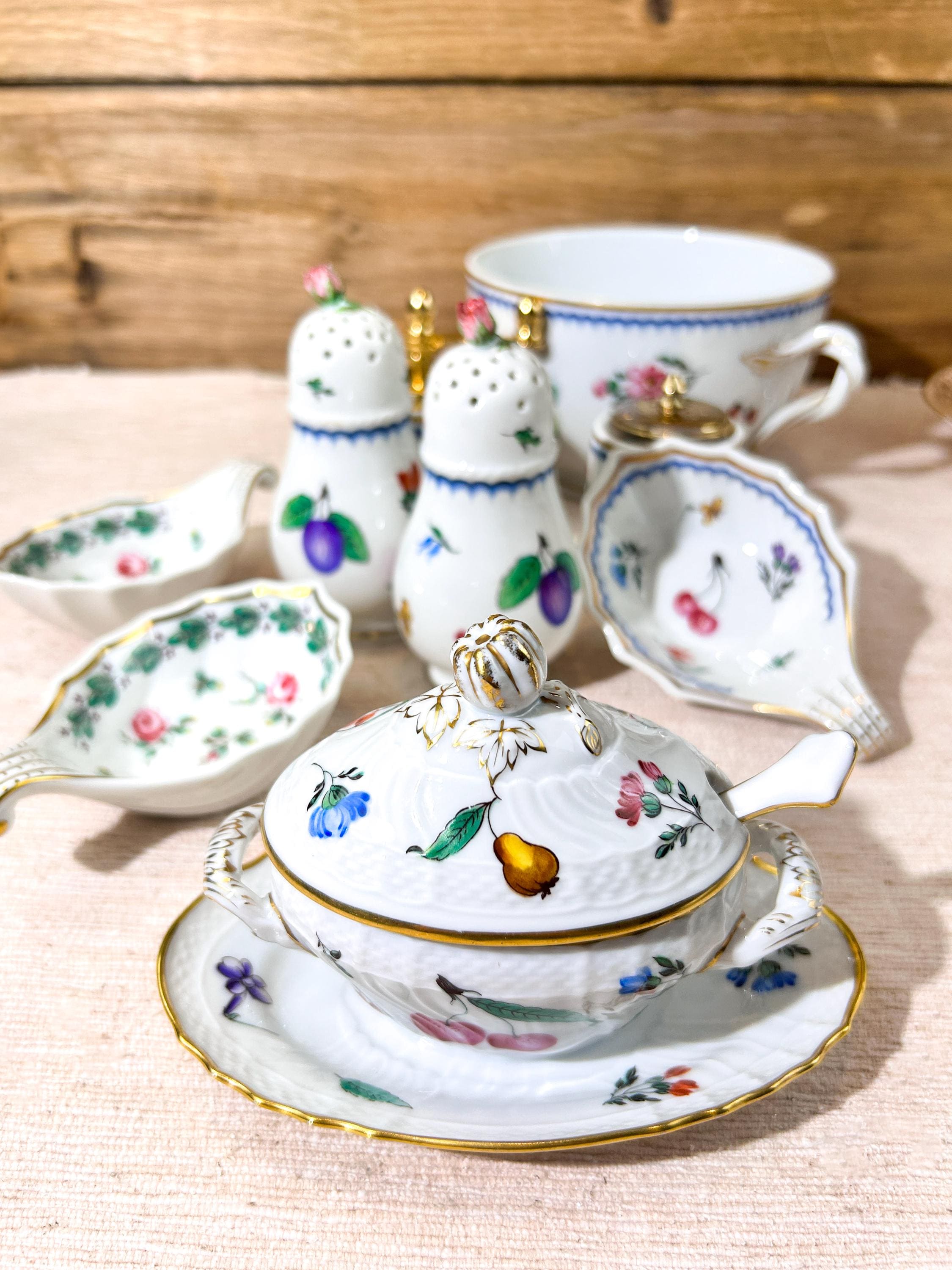 Antico Doccia White - Richard Ginori - Dinnerware Set 36