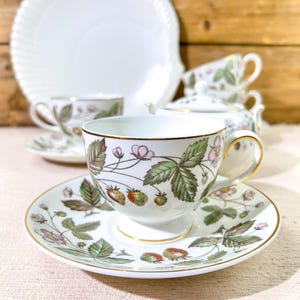 Wedgwood Strawberry Hill Teacup Sets & Sugar Bowl