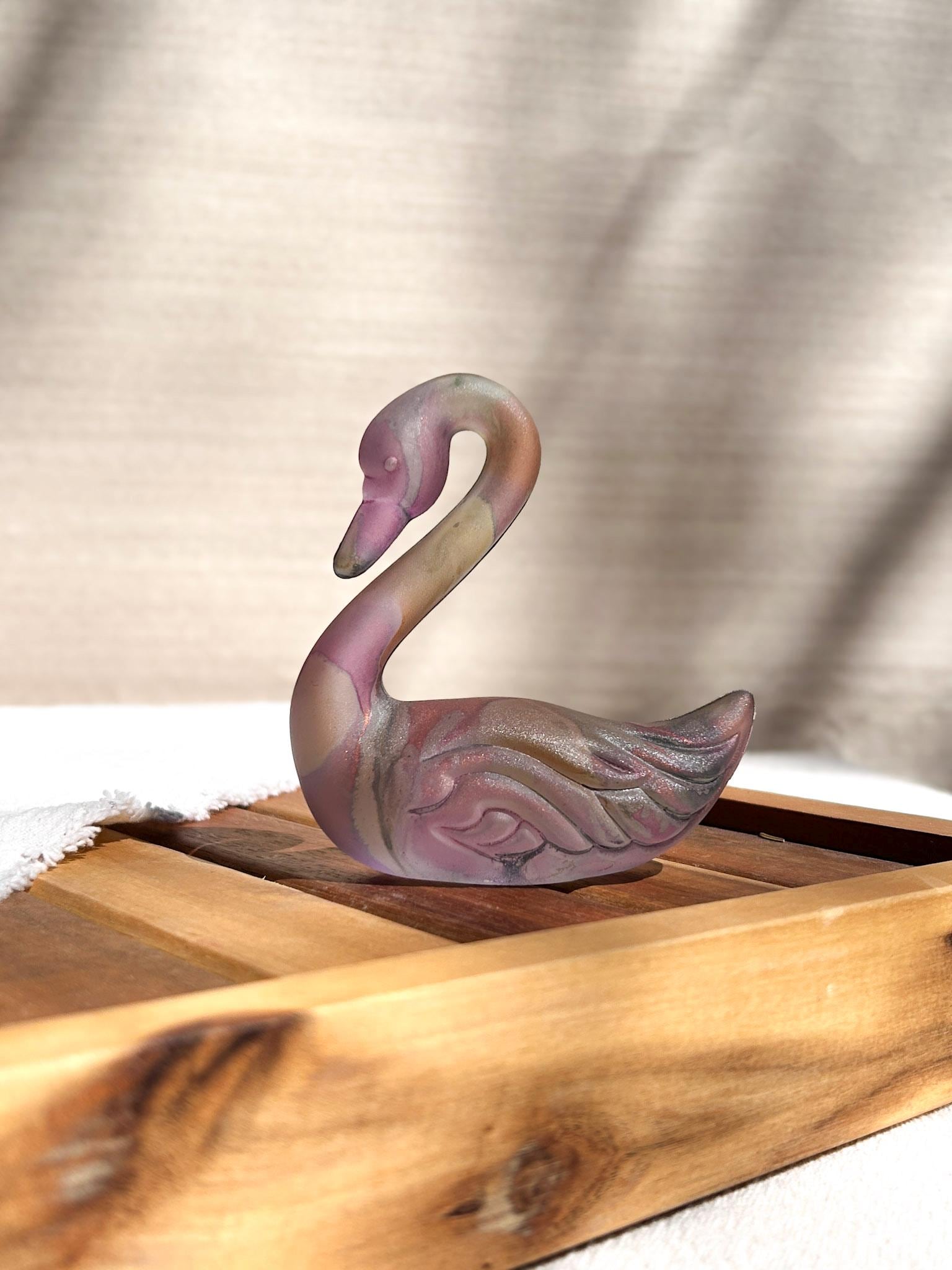 フェントン　ドット　ランプ　ホワイト　葡萄と麥の穂のエッチング Fenton art glass co - Etsy 日本