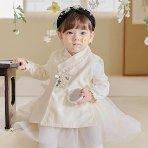 Off- white Cotton Hanbok(100day/dohl) for baby girl