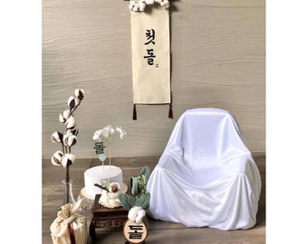 Table1] Dohl/100th day celebration table set