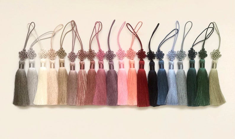 Korea Flower Knot Silky Tassel image 1