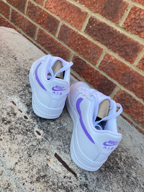 nike air force 1 purple tick