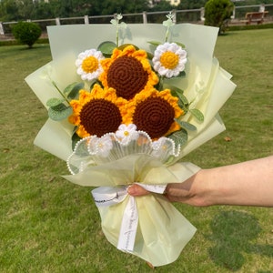 Completed Crochet Sunflower Flowers Bouquet, Handmade Knitted Bouquet, Artificial Flowers for Birthday, Wedding Home Decor, Gifts for Mom
