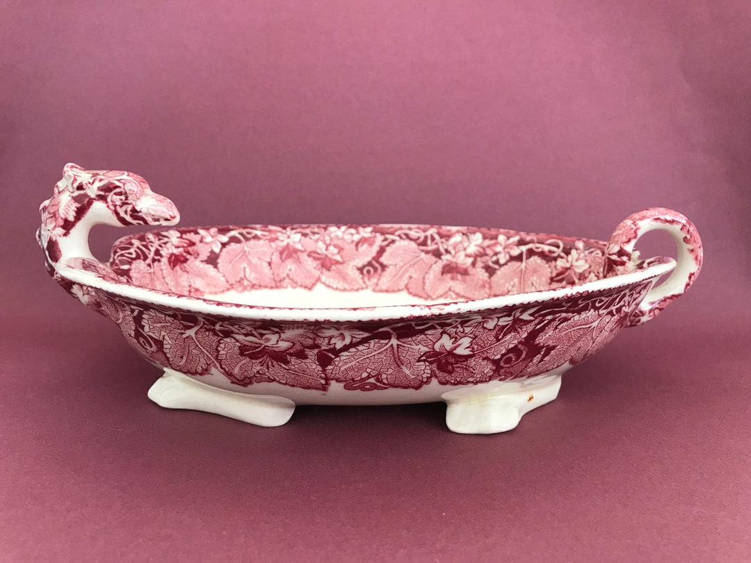 Dragon Dish, Bowl, Very Rare Vintage Find. Mason's Vista, Red, Made in