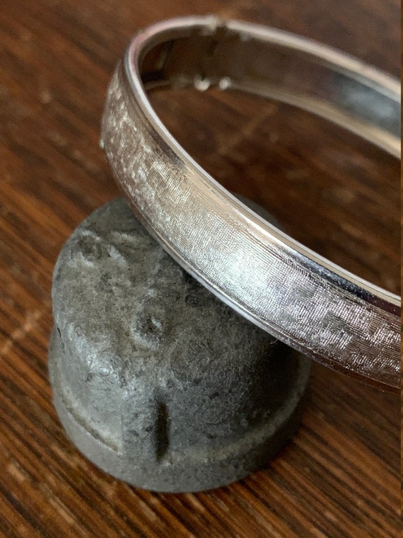 Silver-toned, Hinged Bracelet - image 2