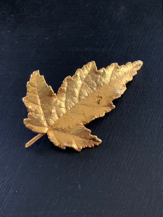 Gold-toned Leaf Brooch