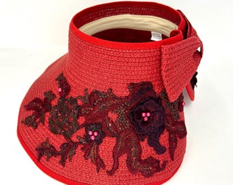 Visiera parasole compatta con ricamo floreale