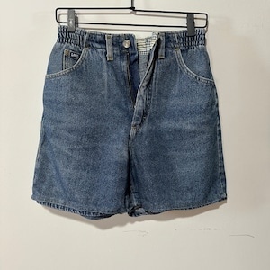 Vintage High Rise Lee Jean Shorts