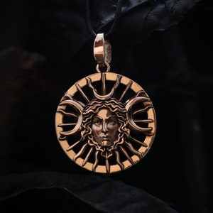 HECATE Necklace with Strophalos or Hecate Key - Hecate gift - Bronze - Hecate Goddess pendant