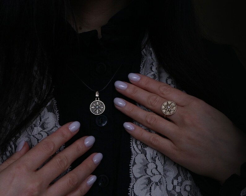 Ishtar pendant and ring made of bronze