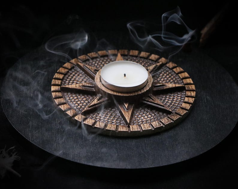 Candel holder of Inanna Goddess