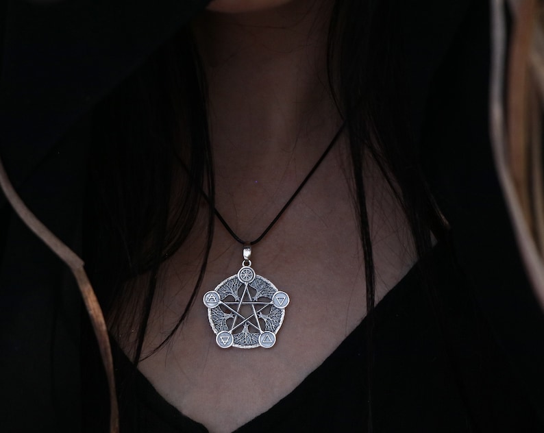 Sterling Silver pentagram pendant