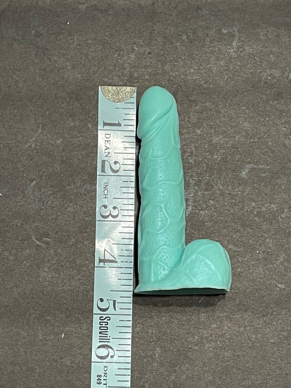 2 Inch Penis