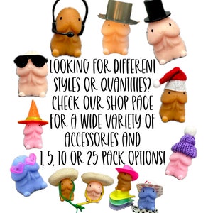 Puede incluir: Una colecci&oacute;n de figuras novedosas en varios colores y estilos, cada una adornada con diferentes accesorios como sombreros, gafas de sol y auriculares. La imagen incluye el texto: "LOOKING FOR DIFFERENT STYLES OR QUANTITIES? CHECK OUR SHOP PAGE FOR A WIDE VARIETY OF ACCESSORIES AND 1, 5, 10 OR 25 PACK OPTIONS!"