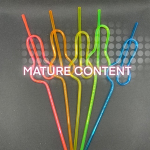  1 Big Party Penis Straws 30pcs Confetti Pack - Funny Drinking  Straws - Bachelorette Pecker Straws Party Pack Confetti - Naughty Adult  Dick Straws - Bachelorette Party Supplies : Home & Kitchen