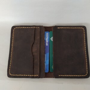 Porte-cartes en cuir, porte-cartes personnalisé, porte-cartes minimaliste artisanal, porte-cartes en cuir, porte-cartes pliable brun