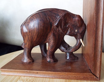 Wooden bookend-Elephant, Handmade bookend with elephant, Book stopper, Book organizer for desk