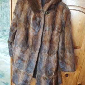Vintage Pelz Mantel, Beige-Braun Fuchs Mantel, Kapuzen Mantel, Größe 38 Damen