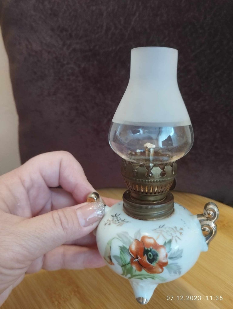 Vintage small oil lamp porcelain gas lamp kerosene lamp porcelain