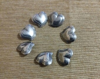 Set van 7 hartvormige metalen knopen, zilverkleurige vintage stijl, knopen naaien, decoratieve knutselspullen, hoge kwaliteit.
