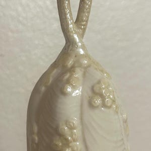 Vintage Belleek Pottery Ireland Neptune Shell Shaped Dinner Bell 6th Mark Wedding bell