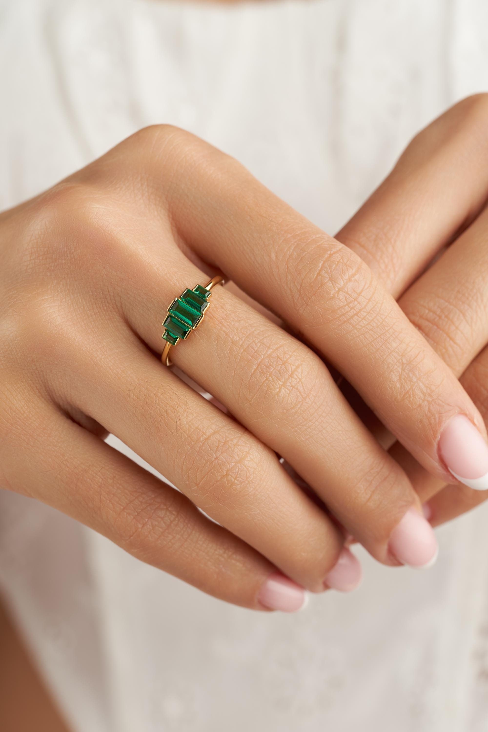 Art Deco Emerald Ring, Dainty Emerald Ring, Emerald Gold Ring, Baguette Emerald Ring