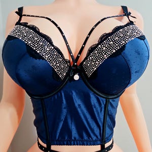 Beautiful Bombshell Double Padded Blue Girdle Bra 38DD (85E)