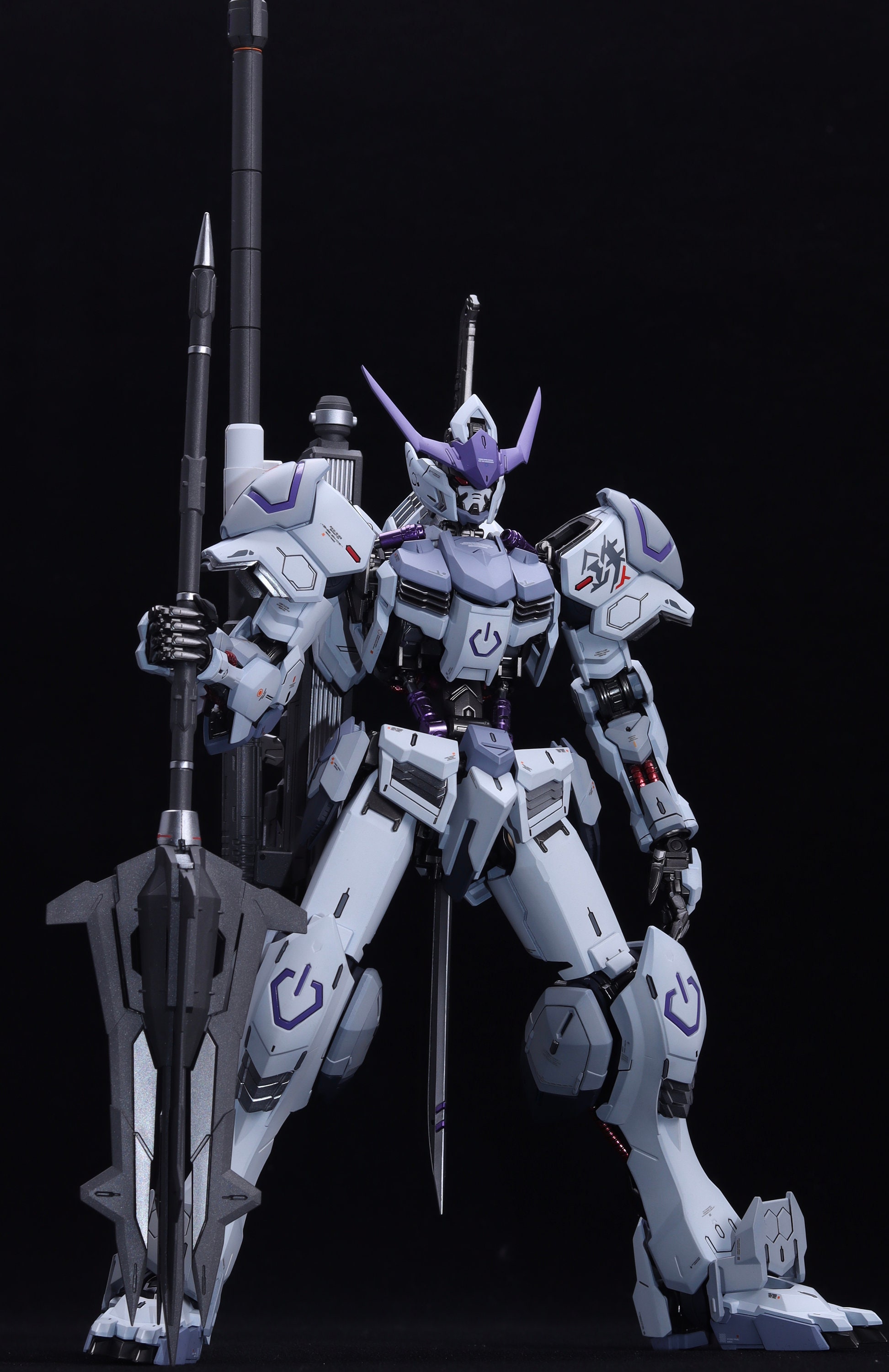 BANDAI MG 1/100 Barbatos Gundam Painted & Built