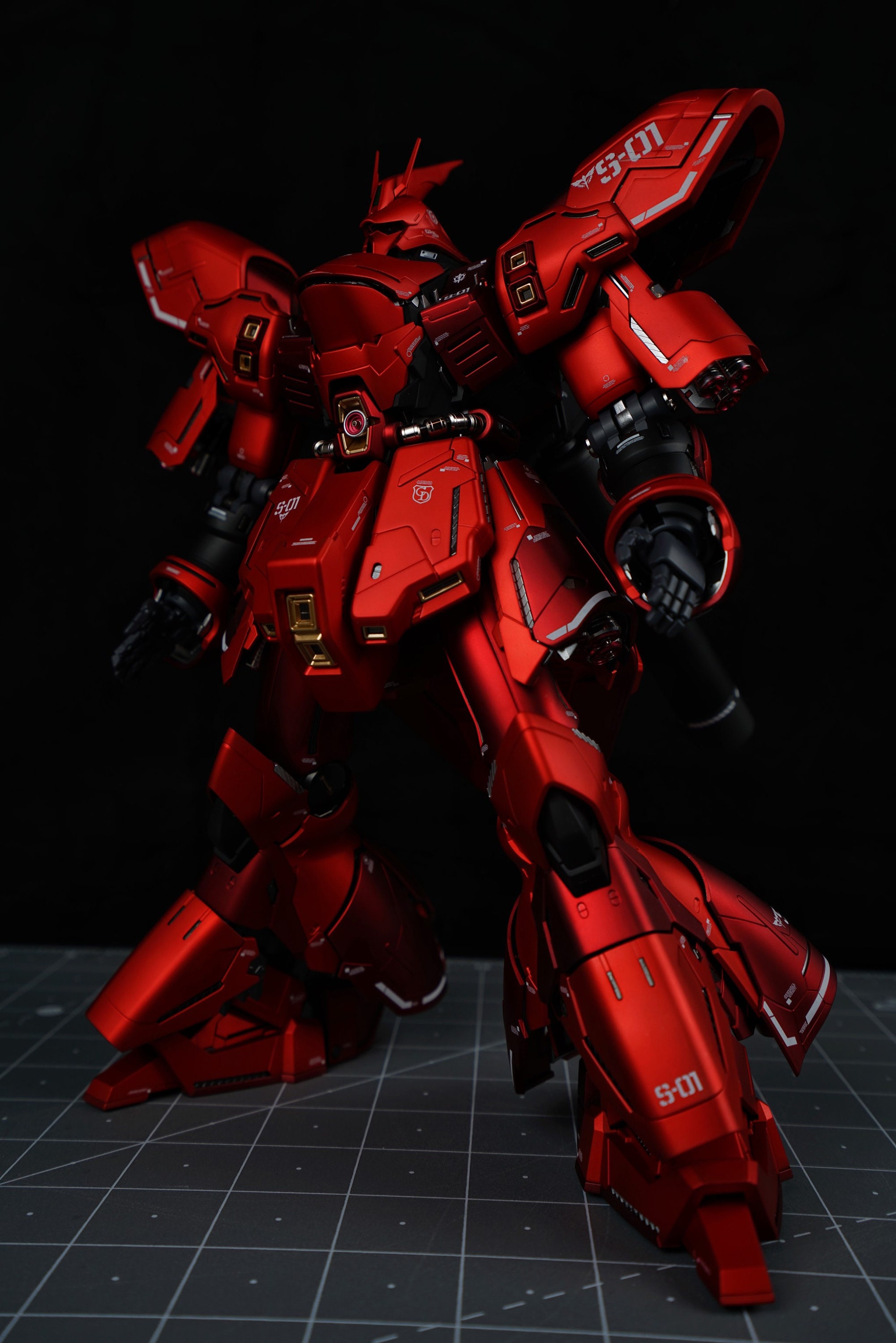 Gundam MG– Sazabi ver.ka \"PAINT BUILD\" mqdefault.jpg