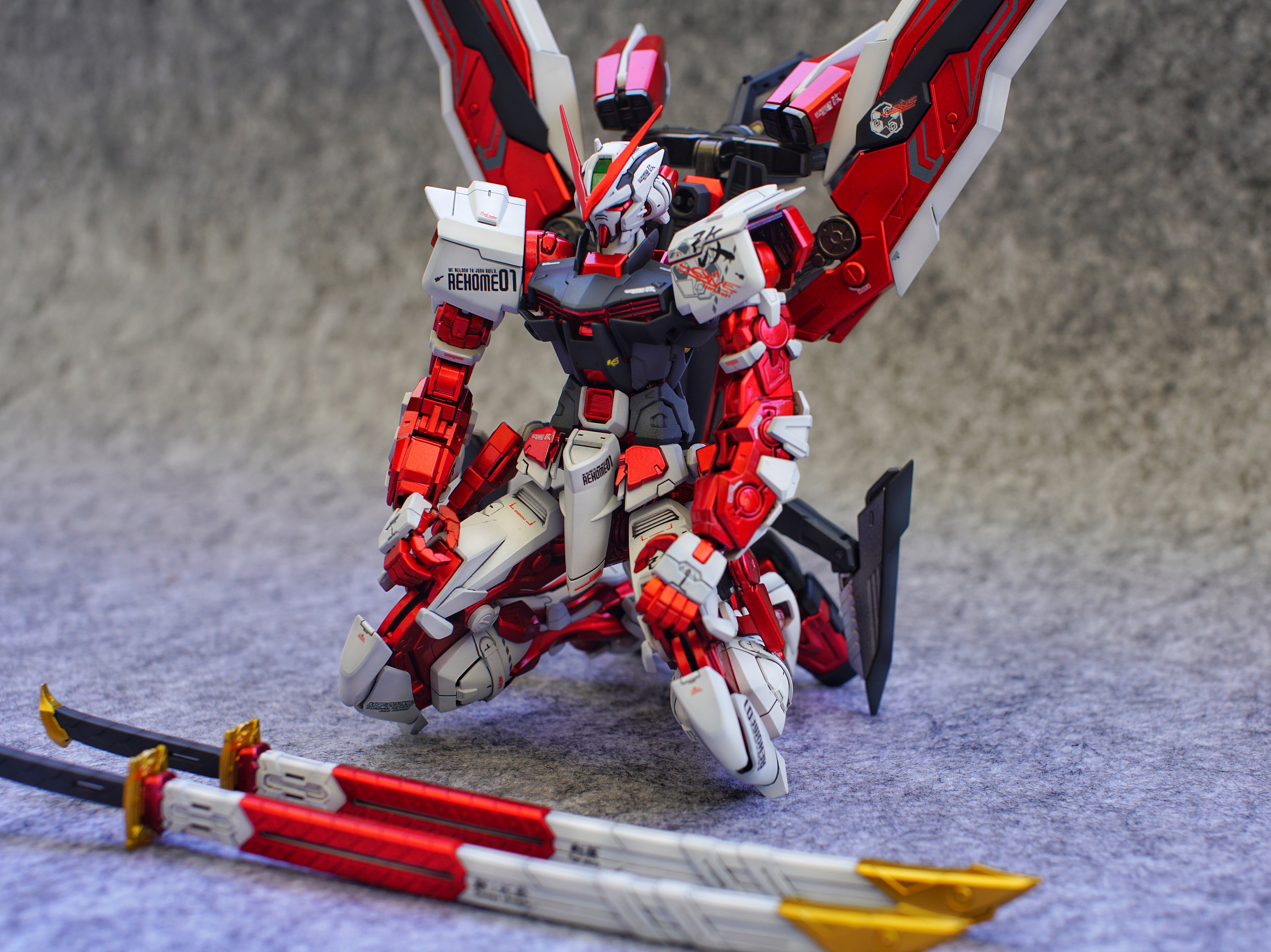 Painted & Built BANDAI MG Astray Red Frame 1/100 Scale Kit