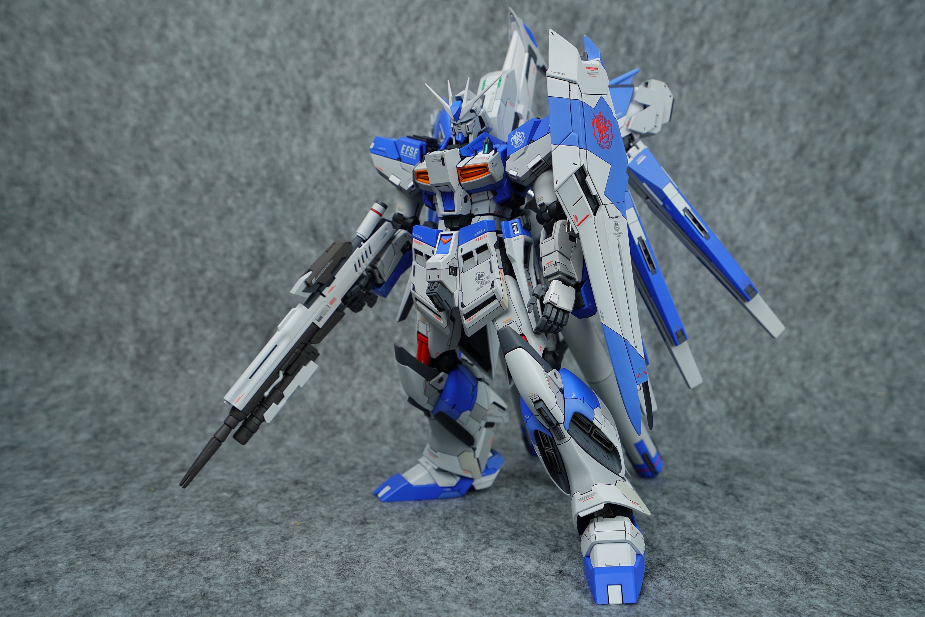 Amazon.com: Gundam - MG 1/100 RX-93-v2 Hi-vGundam Vers. Ka