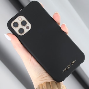 Étui pour téléphone portable simple, étui pour téléphone portable noir | Compatible avec n'importe quelle chaîne de téléphonie mobile VELLY VAY | Coque de téléphone pour iPhone 15, Samsung S20, Samsung S25