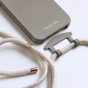 VELLY VAY Cold Stone CASE 2 in 1 mit abnehmbarer Handykordel Pearl | Handykette iPhone 16 Pro Max, iPhone 16e | Samsung S25 Ultra, S10