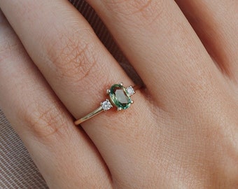 Green Sapphire Ring With Diamond , Green Sapphire Engagement Ring , Oval Sapphire Ring , Sapphire Gold Engagement Ring , Alternative Bridal