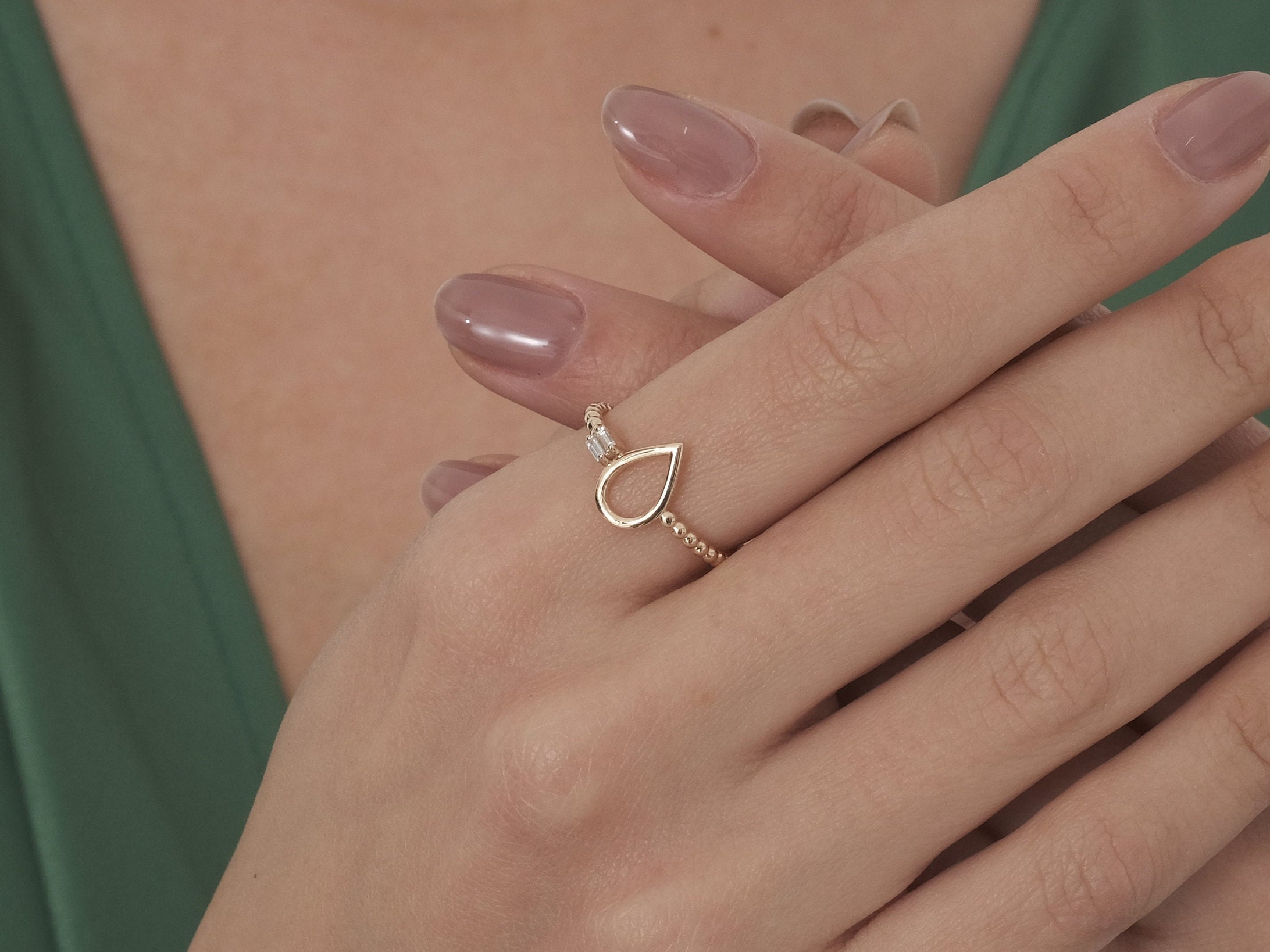 How to Pick the Perfect Size Ring For Every Finger! – Chloe + Lois