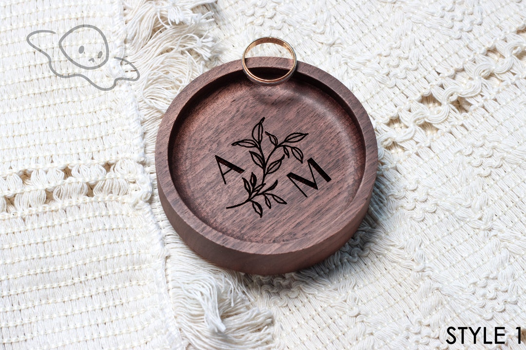 Personalized Wood Ring Dish, Floral Engagement Gift - Etsy