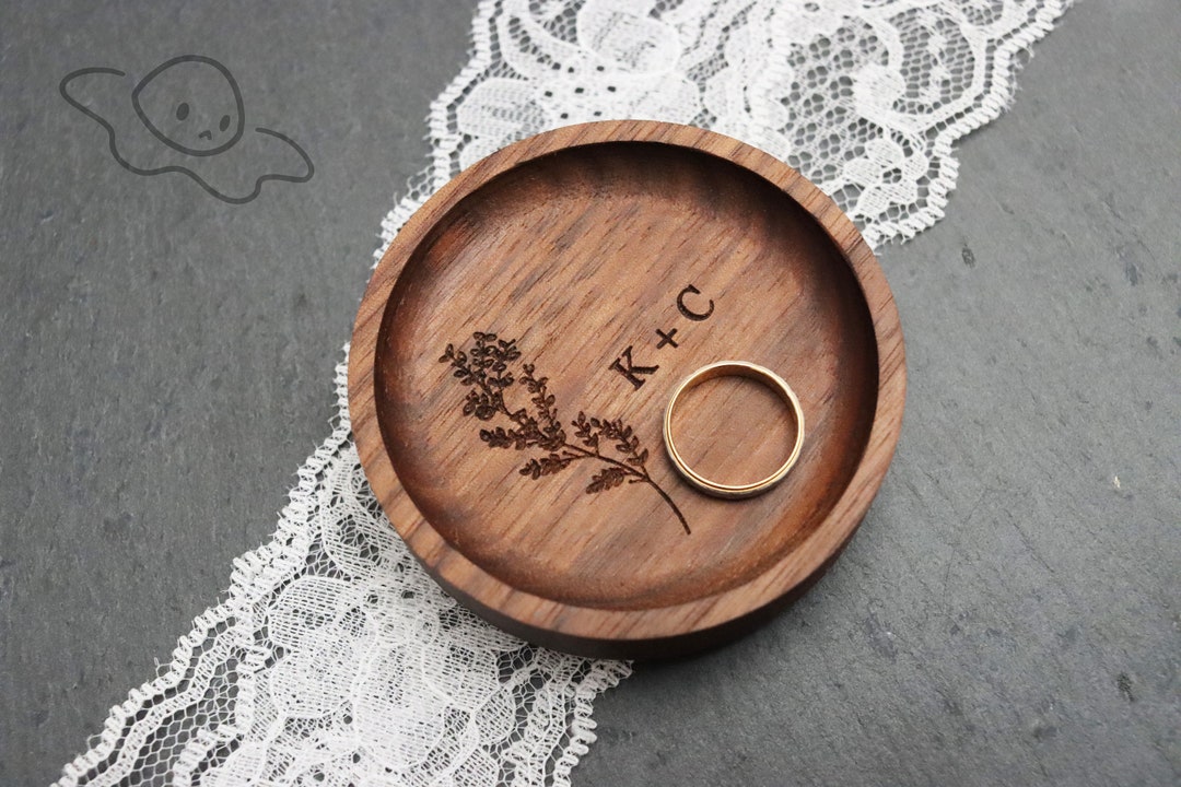 Personalized Floral Ring Dish/ring Holder/engagement Ring Dish/custom