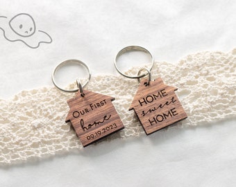 First Home Gift, Personalized Wood Home Keychain, Housewarming Gift, Home Owner Gift, Couples Keychain Gift, Wedding Gift, New Home Keychain
