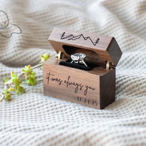 XL Engagement Ring Box, Personalized Wedding Ring Box, Engraved Wood Ring Box, Single Ring Box, Custom Ring Holder, Pocket Ring Bearer Box
