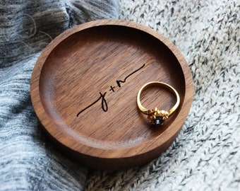 Personalized Initials Ring Dish/Custom Jewelry Dish/Wedding Ring Dish/Wood Ring Holder/Mens Ring Dish/4th Anniversary Gift/Engagement Gift