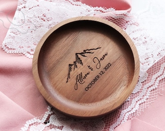 Personalized Mountain Ring Dish/Mens Ring Holder/Engagement Ring Dish/Custom Wedding Ring Dish/5th Anniversary Gift for Her/Mens Ring Dish