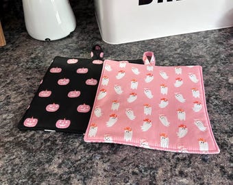 Pink Halloween Potholders, Halloween Kitchen Accessories, Insulated Potholders, Pumpkin Potholders, Ghost Potholders