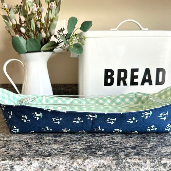 Mushroom Casserole Dish Cozy, Mushroom Decor, 9" x 13" Baking Dish Cozy, 7" x 10"/8" x 8" Baking Dish Cozy, Mushroom Gift's, Casserole Cozy