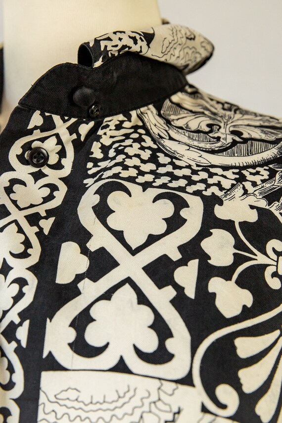 Vintage Black and Ivory Silk Blouse - image 10